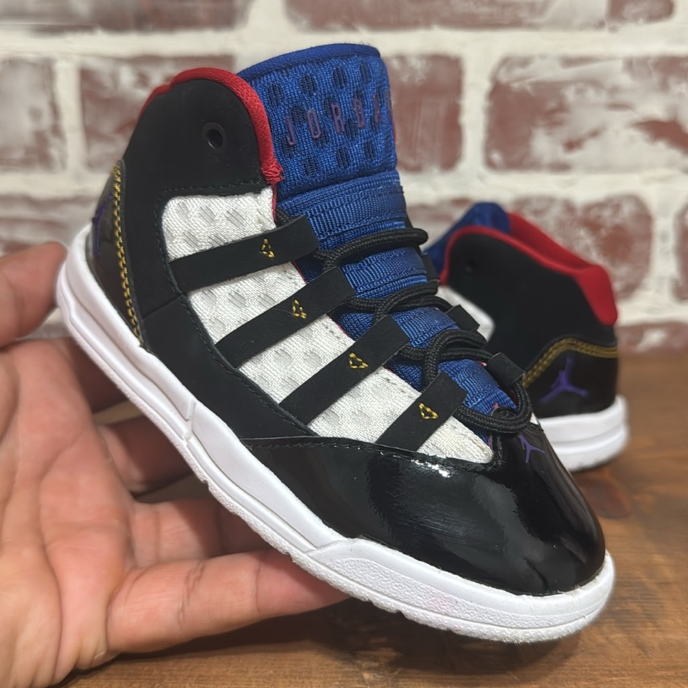 Jordan Max‎ Aura (TD) Infant CQ9600-001 Toddler 9C Black/Court Purple/White